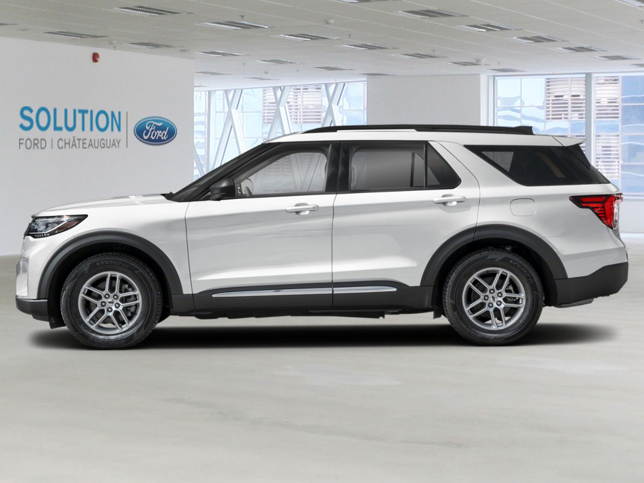 2026 Ford Explorer Space White Metallic Ch&acirc;teauguay - photo #1