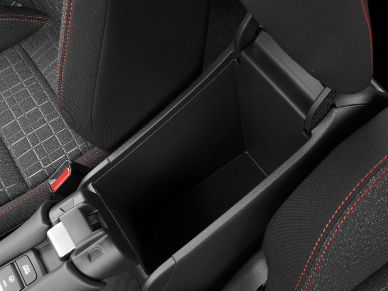 2026 Honda HR-V HR-V SPORT Milano Red Matane - photo #8