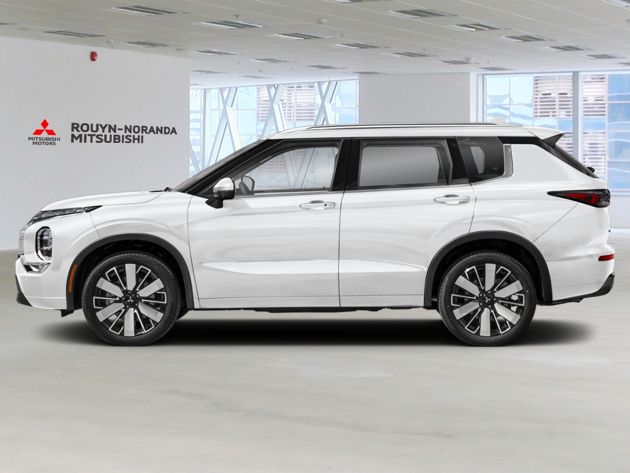 2026 Mitsubishi Outlander White Diamond Rouyn-Noranda - photo #2