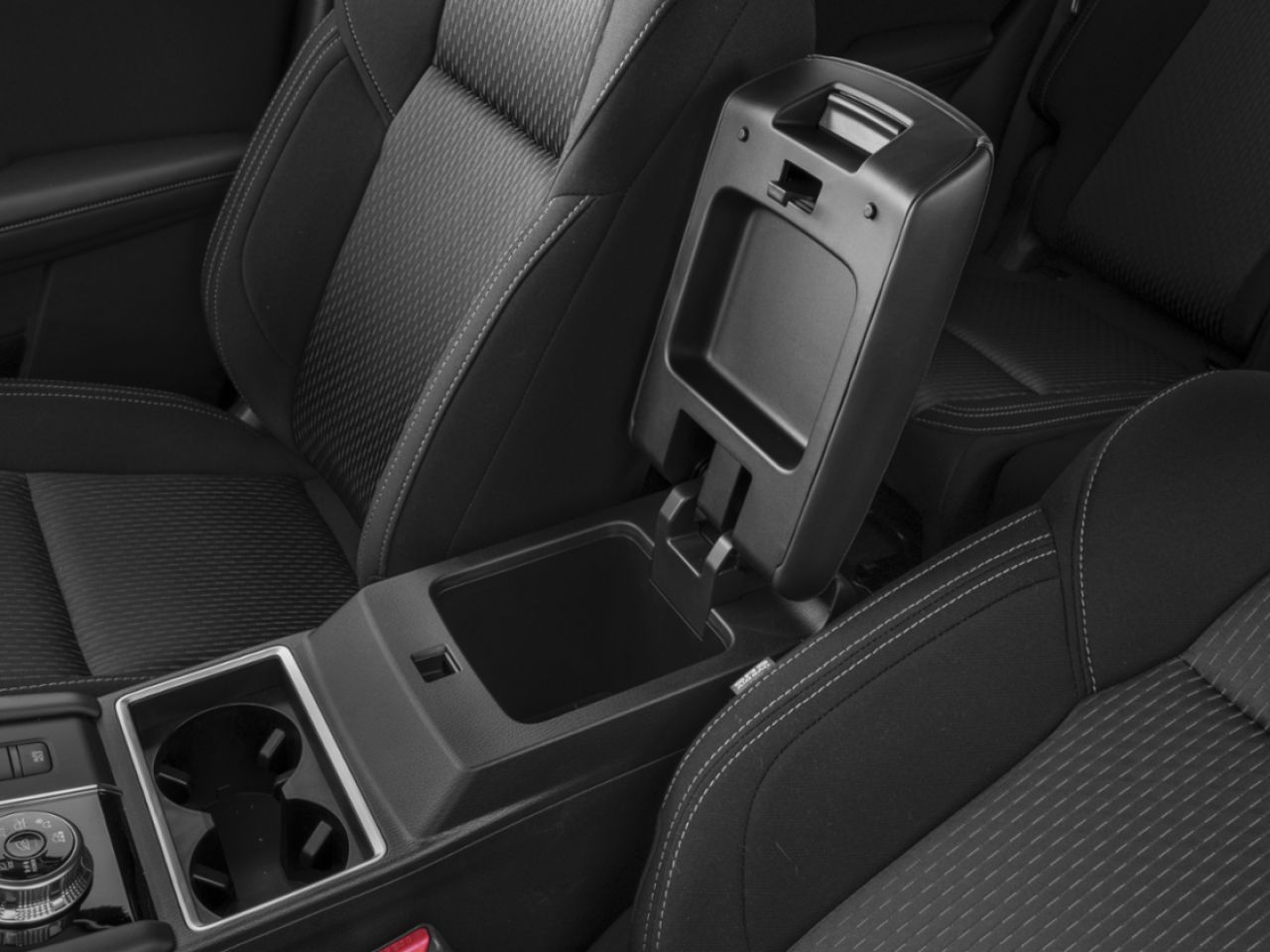 2026 Mitsubishi Outlander Plug-In Hybrid Red Diamond Premium Finish Rouyn-Noranda - photo #11