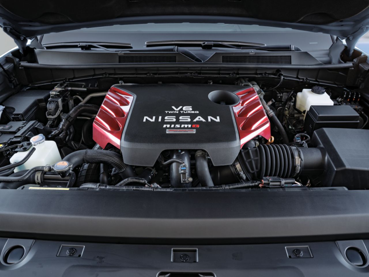 Nissan Armada 2026 Gris furtif NISMO Joliette - photo #11