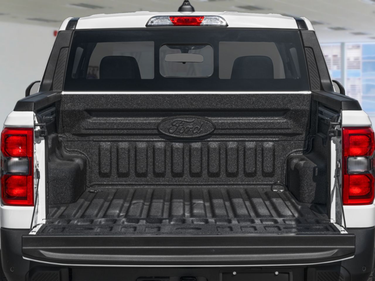 Ford Maverick 2025 Noir ombre Mont-Laurier - photo #9