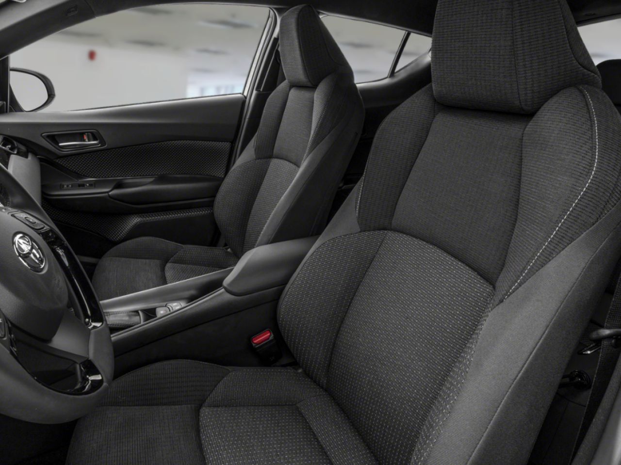 2018 Toyota C-HR Red Gatineau - photo #5
