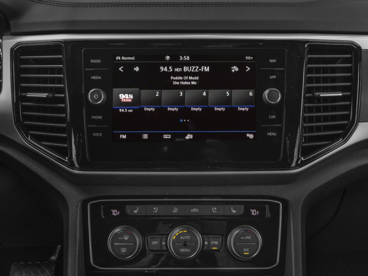 2022 Volkswagen Atlas Cross Sport White Gatineau - photo #8