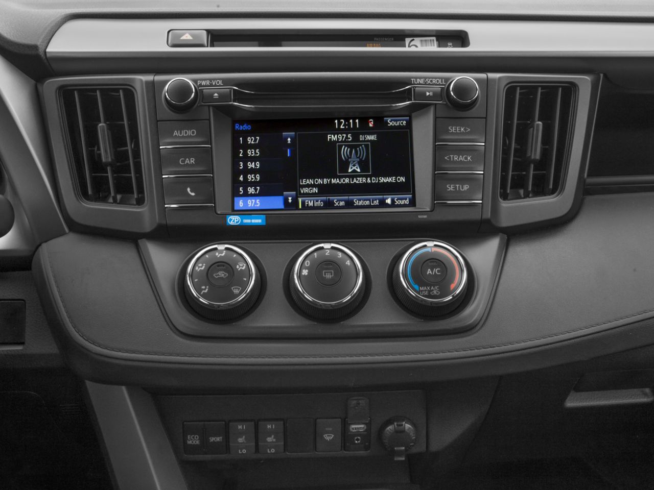 2016 TOYOTA RAV4 LE FWD Black Gatineau - photo #4