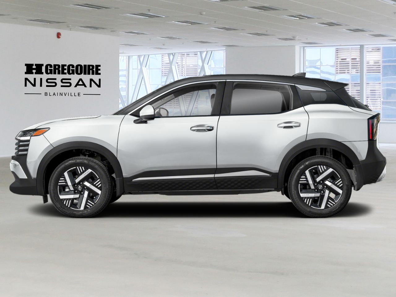 2026 Nissan Kicks Aspen White TriCoat/Super Black Blainville - photo #2