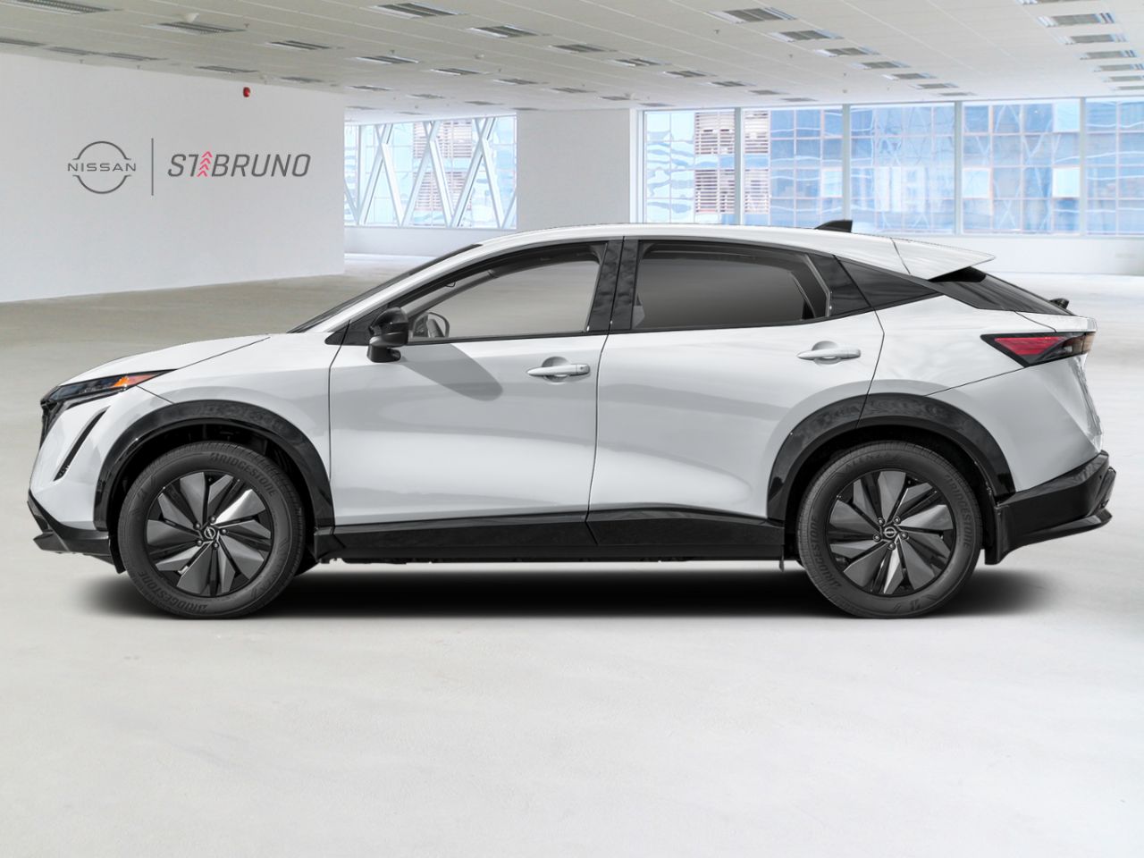 Nissan ARIYA 2026 Blanc Everest nacr&eacute; triple couche Saint-Basile-le-Grand - photo #1