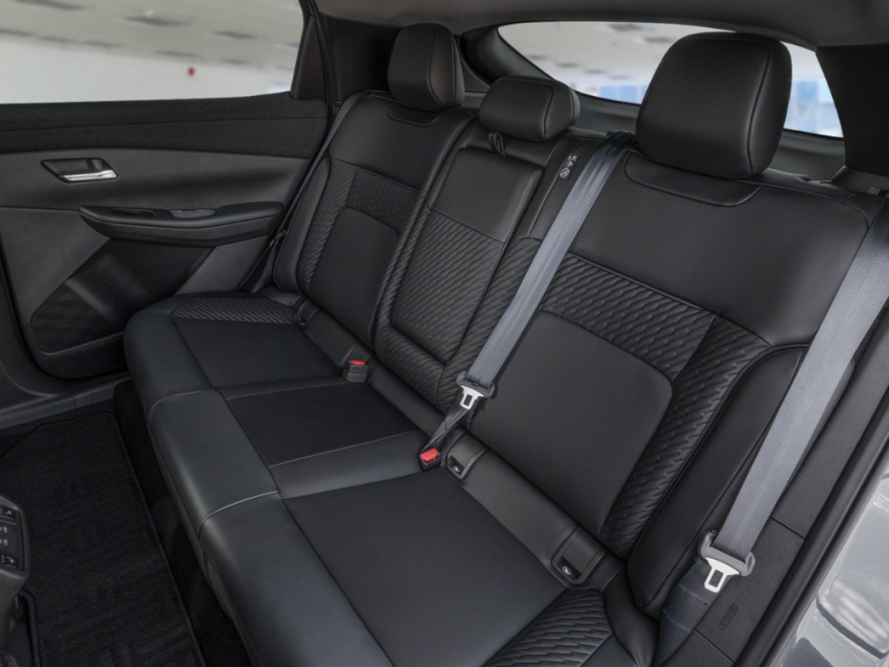 Nissan LEAF 2026 Blanc Saint-Basile-le-Grand - photo #4