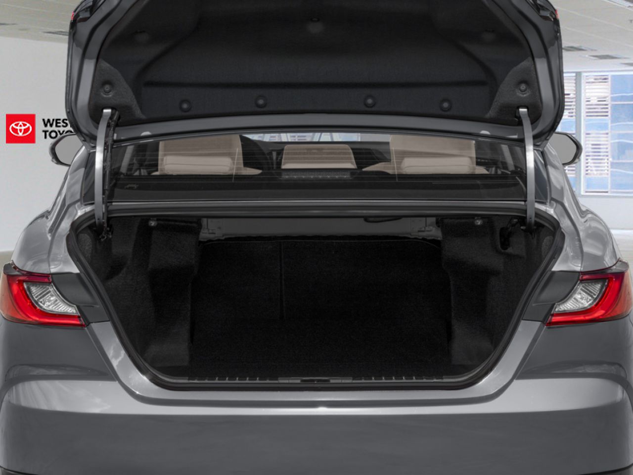 2026 Toyota Camry 2600612 | XLE Black Edmonton - photo #9