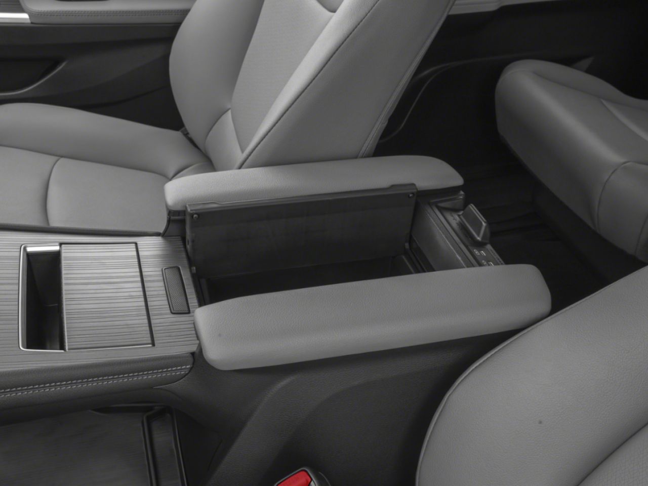 2026 Toyota Sienna 2600990 | XLE White Edmonton - photo #4