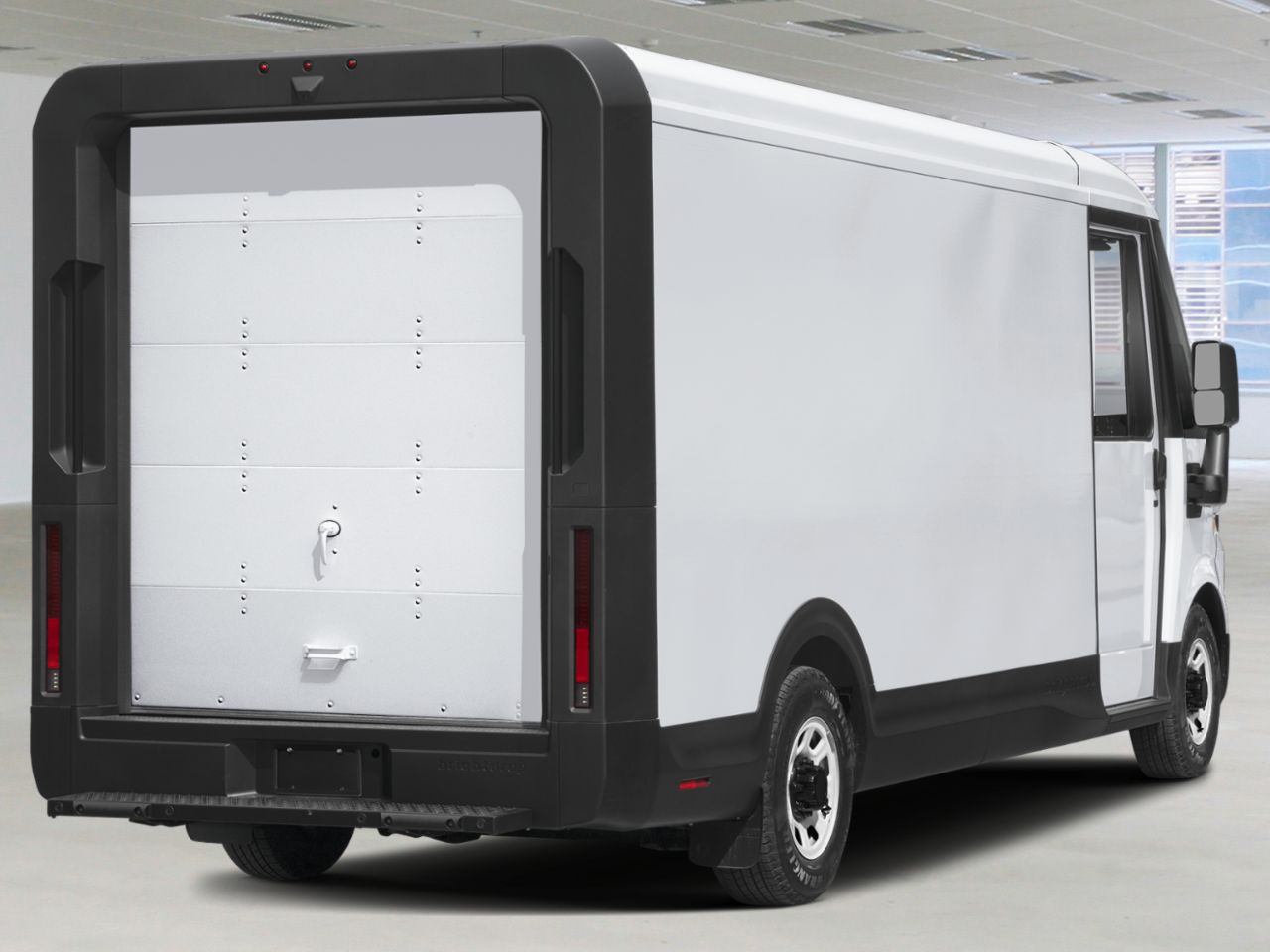 CHEVROLET BrightDrop 600 eAWD 600 2025 Oyster White Sherbrooke - photo #1