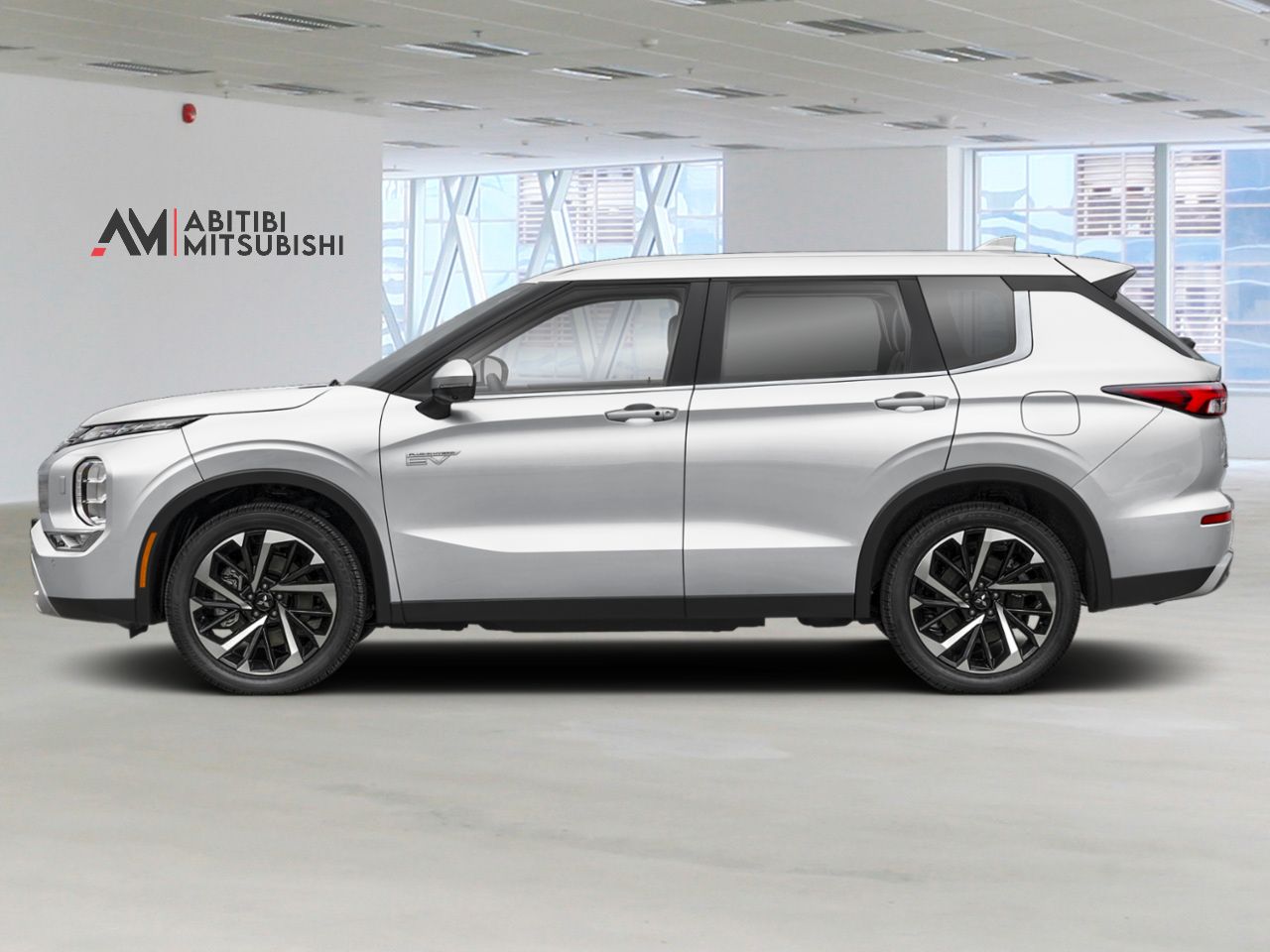 Mitsubishi Outlander PHEV 2026 Argent sterling Amos - photo #2