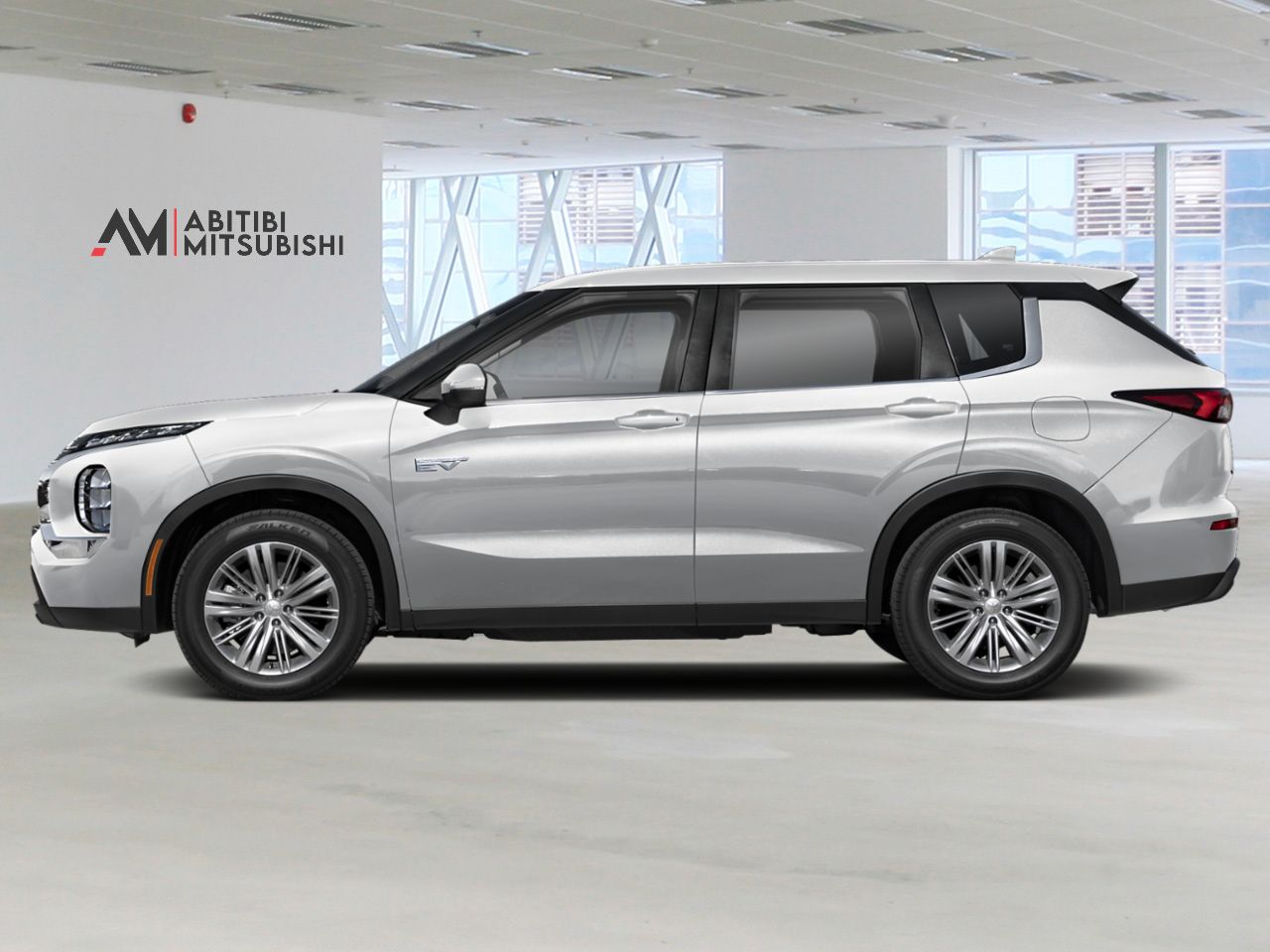 Mitsubishi Outlander PHEV 2026 Argent sterling Amos - photo #2