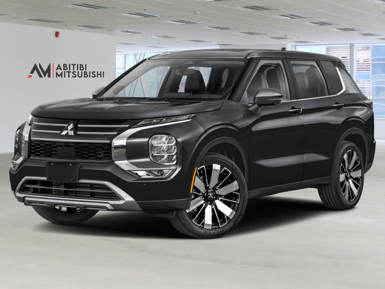 MITSUBISHI Outlander 2026 Noir Labrador Amos - photo #0