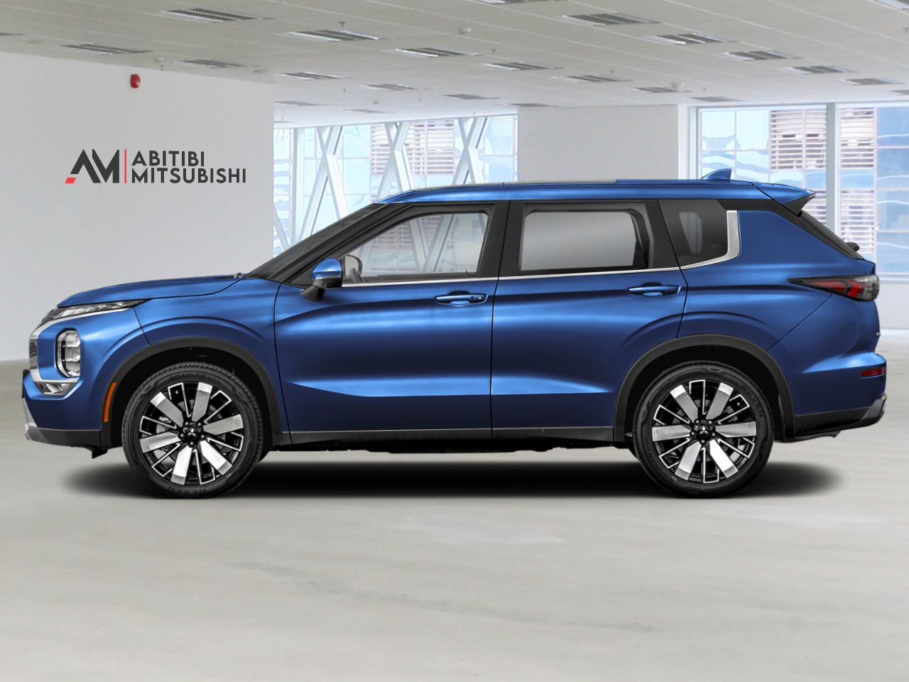 2026 MITSUBISHI Outlander Cosmic Blue Amos - photo #1