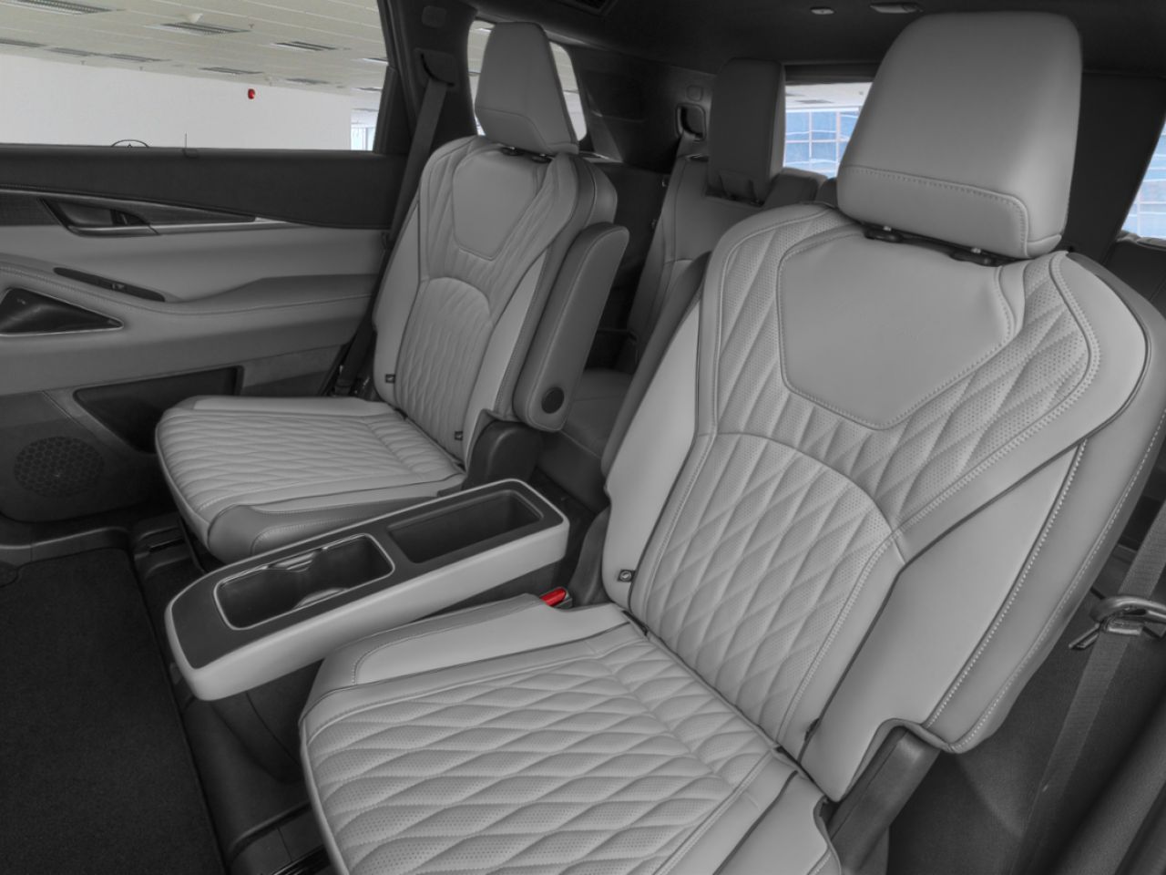 INFINITI QX60 2026 Blanc brillant/Noir obsidienne deux tons Saint-Basile-le-Grand - photo #10