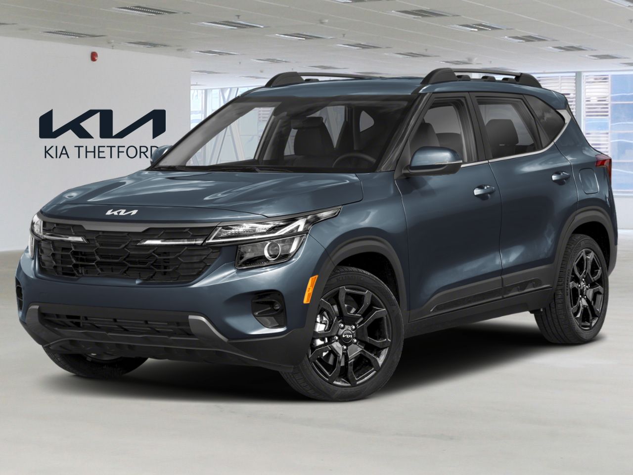 KIA SELTOS X-LINE 2026 Gris Thetford Mines - photo #0