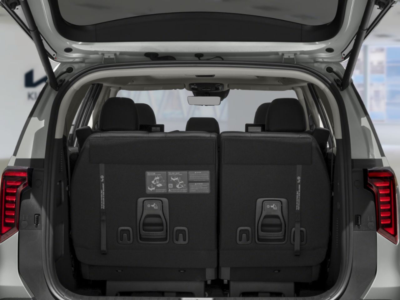 2026 Kia Carnival Hybrid Snow White Pearl Thetford Mines - photo #4