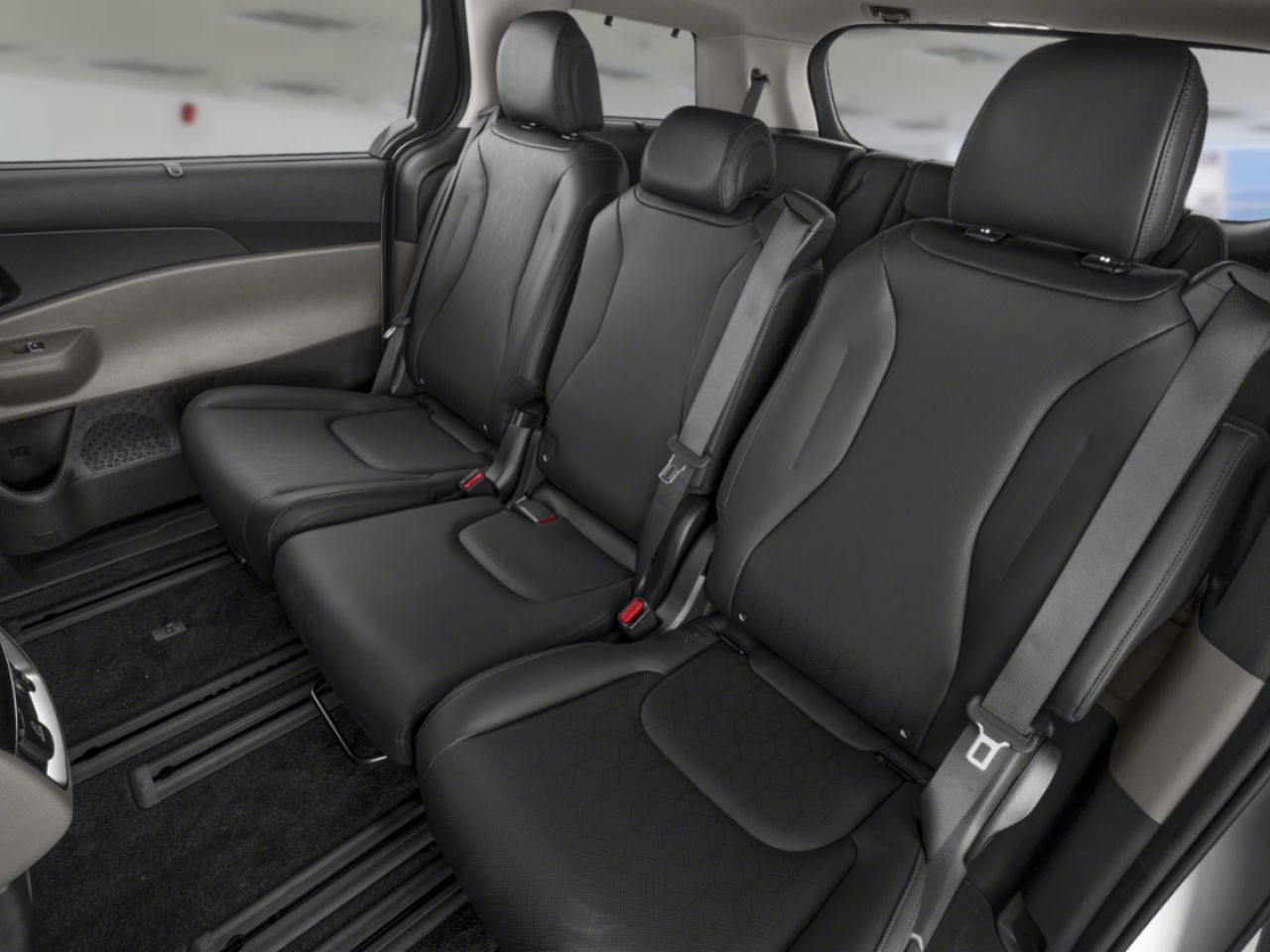 Kia Carnival hybride 2026 Gris tonnerre Thetford Mines - photo #8