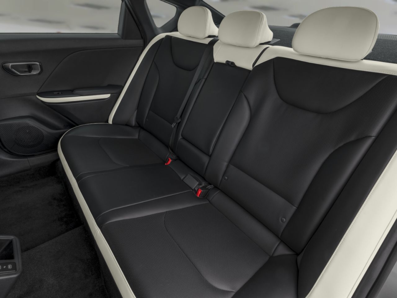 Kia K4 2026 Noir aurore Thetford Mines - photo #4