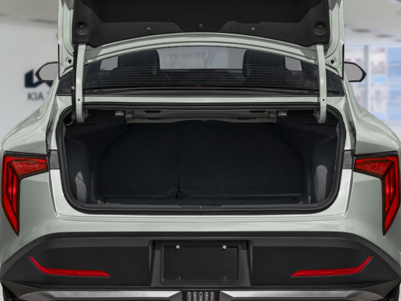 KIA K4 EX 2026 Blanc Thetford Mines - photo #4