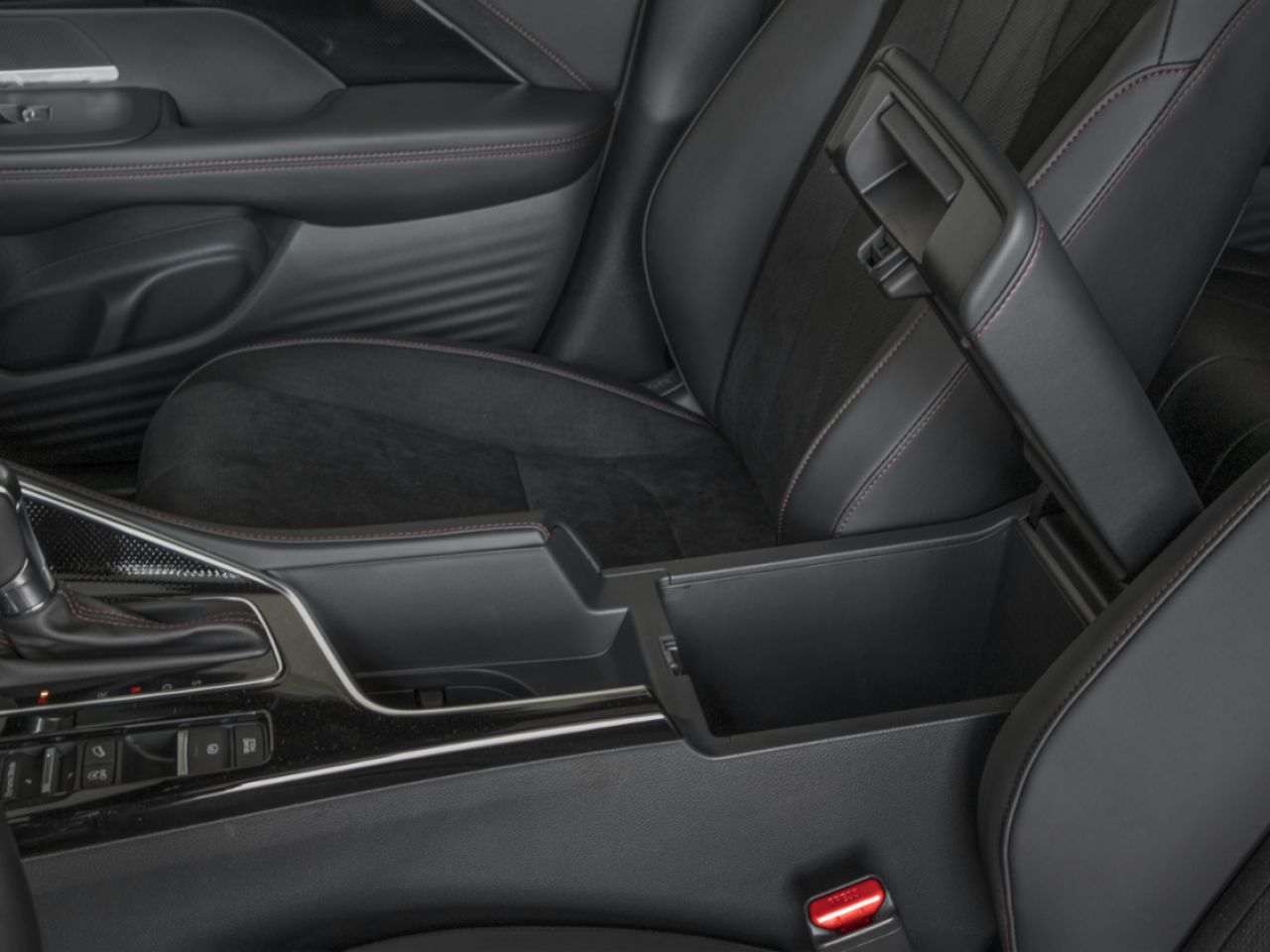 ACURA ADX A-Spec Platinum &Eacute;lite TI 2026 Noir cristal nacr&eacute; Ottawa & Gatineau - photo #5