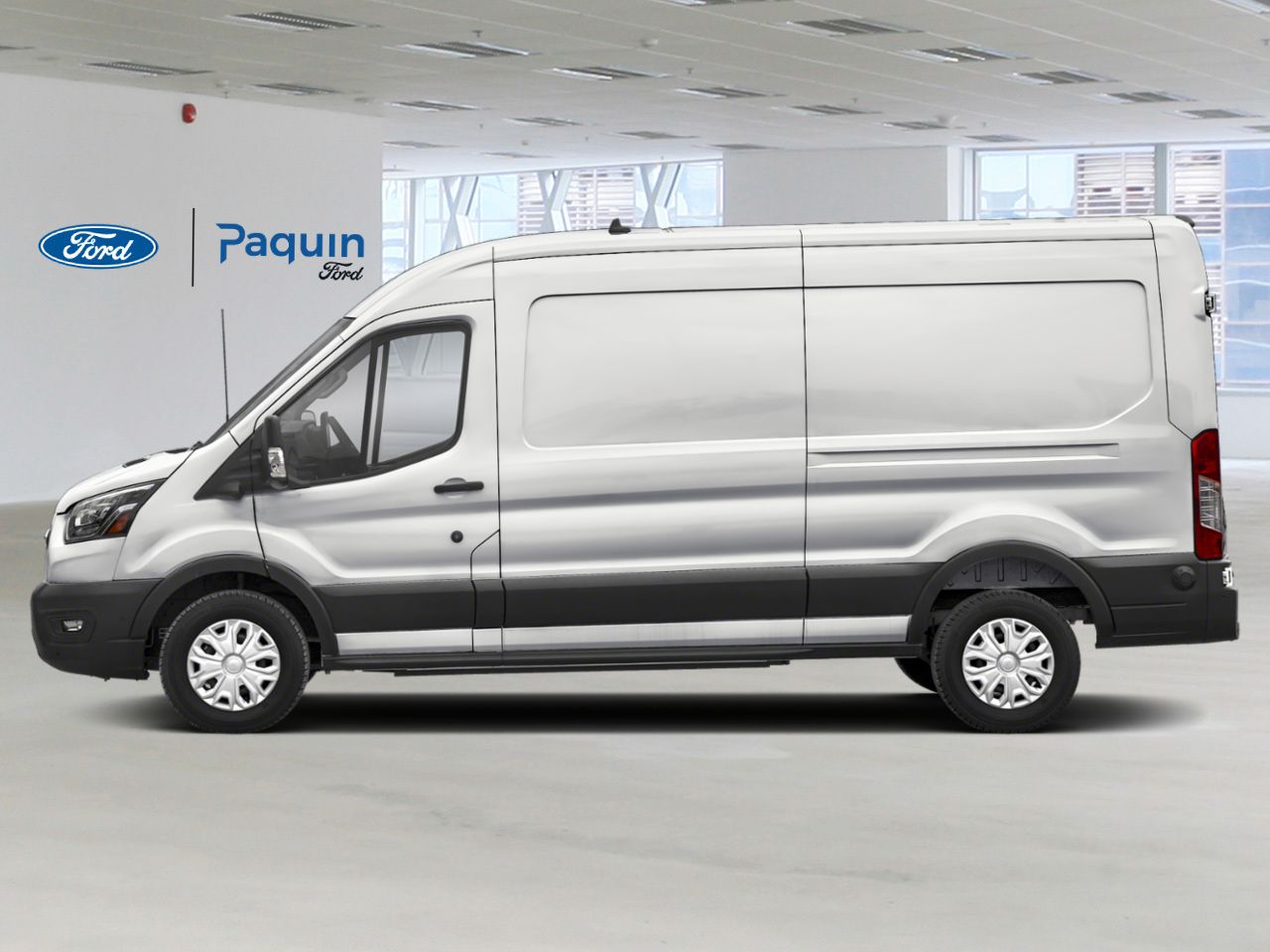 2025 Ford E-Transit Cargo Van Oxford White Rouyn-Noranda - photo #2