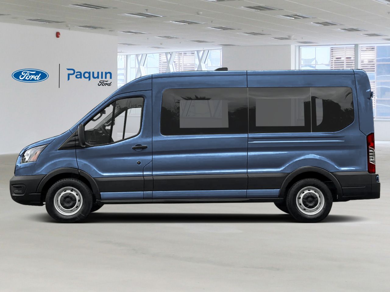 2026 Ford Transit Passenger Wagon Blue Metallic Rouyn-Noranda - photo #1