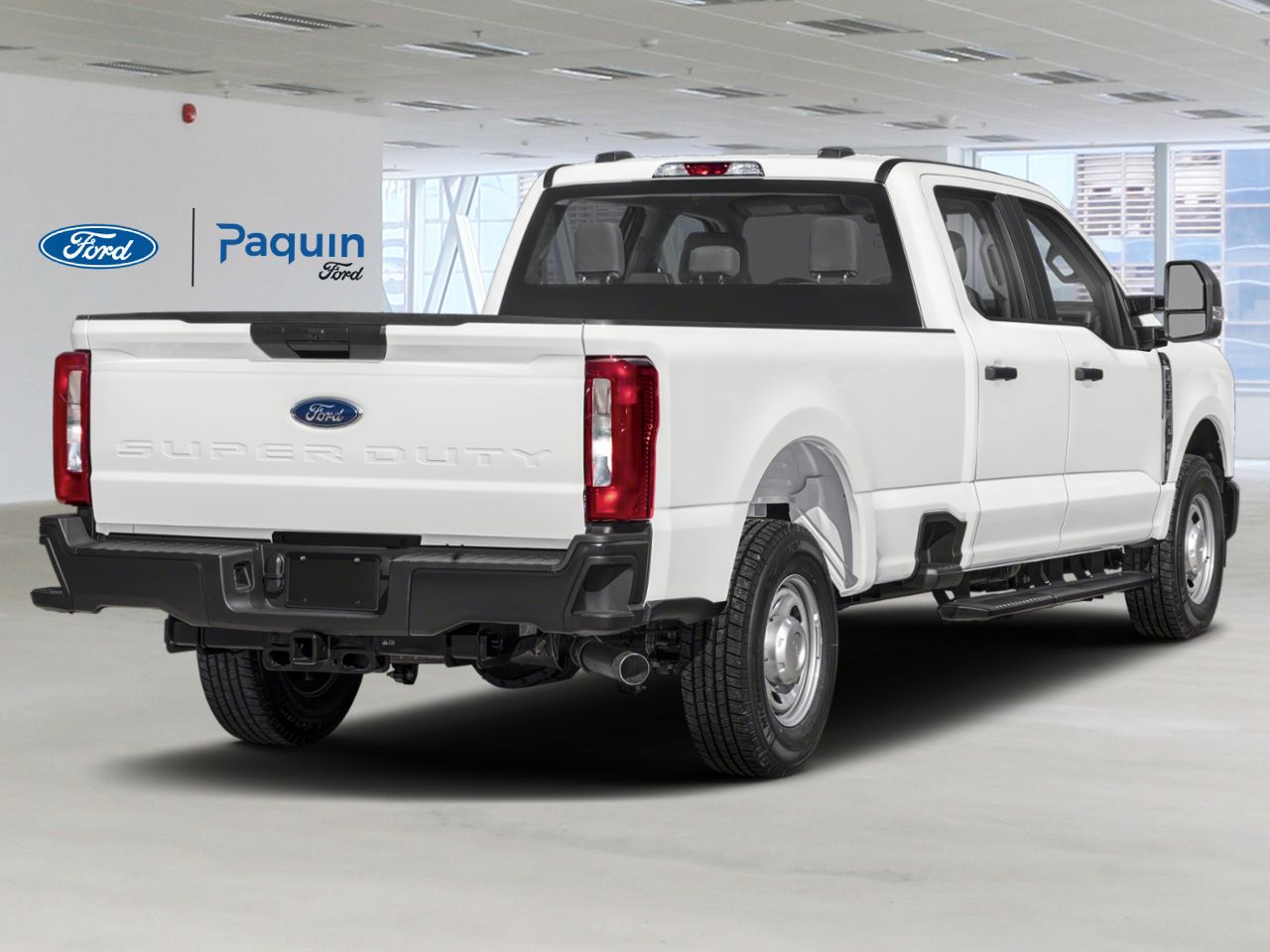 2026 Ford Super Duty F-250 SRW Oxford White Rouyn-Noranda - photo #2