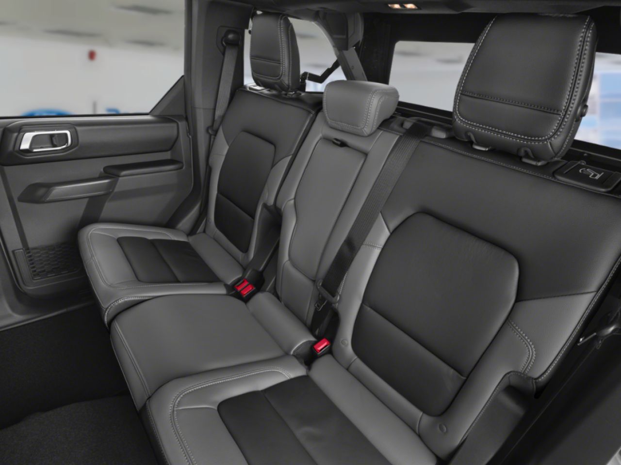2026 Ford Bronco Shadow Black Rouyn-Noranda - photo #5