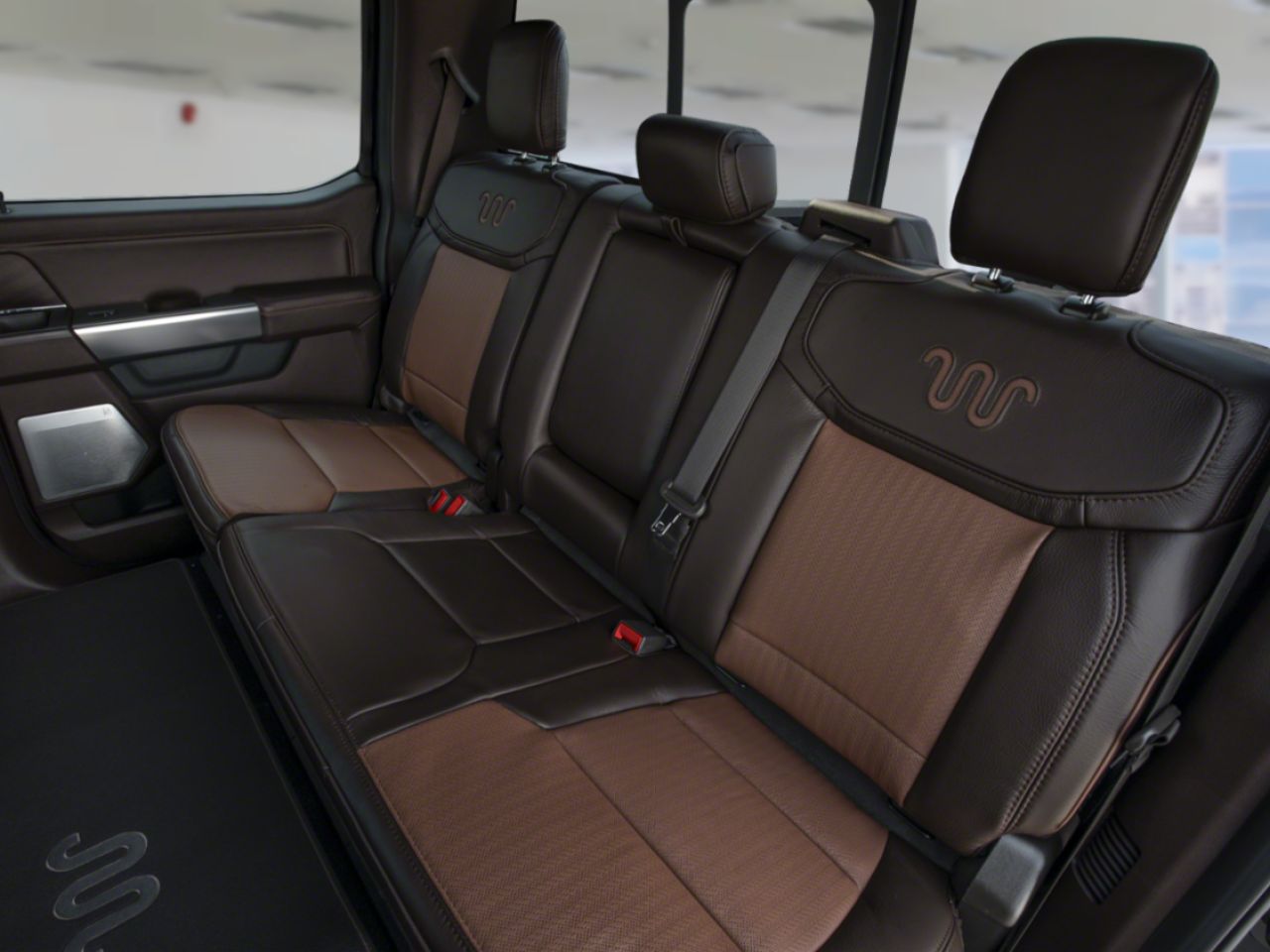 Ford Super Duty F-250 SRW 2026 Noir agate m&eacute;tallis&eacute; Rouyn-Noranda - photo #8
