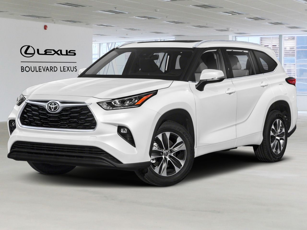 White 2022 Toyota Highlander XLE AWD SUV / Crossover All-Wheel Drive Automatic