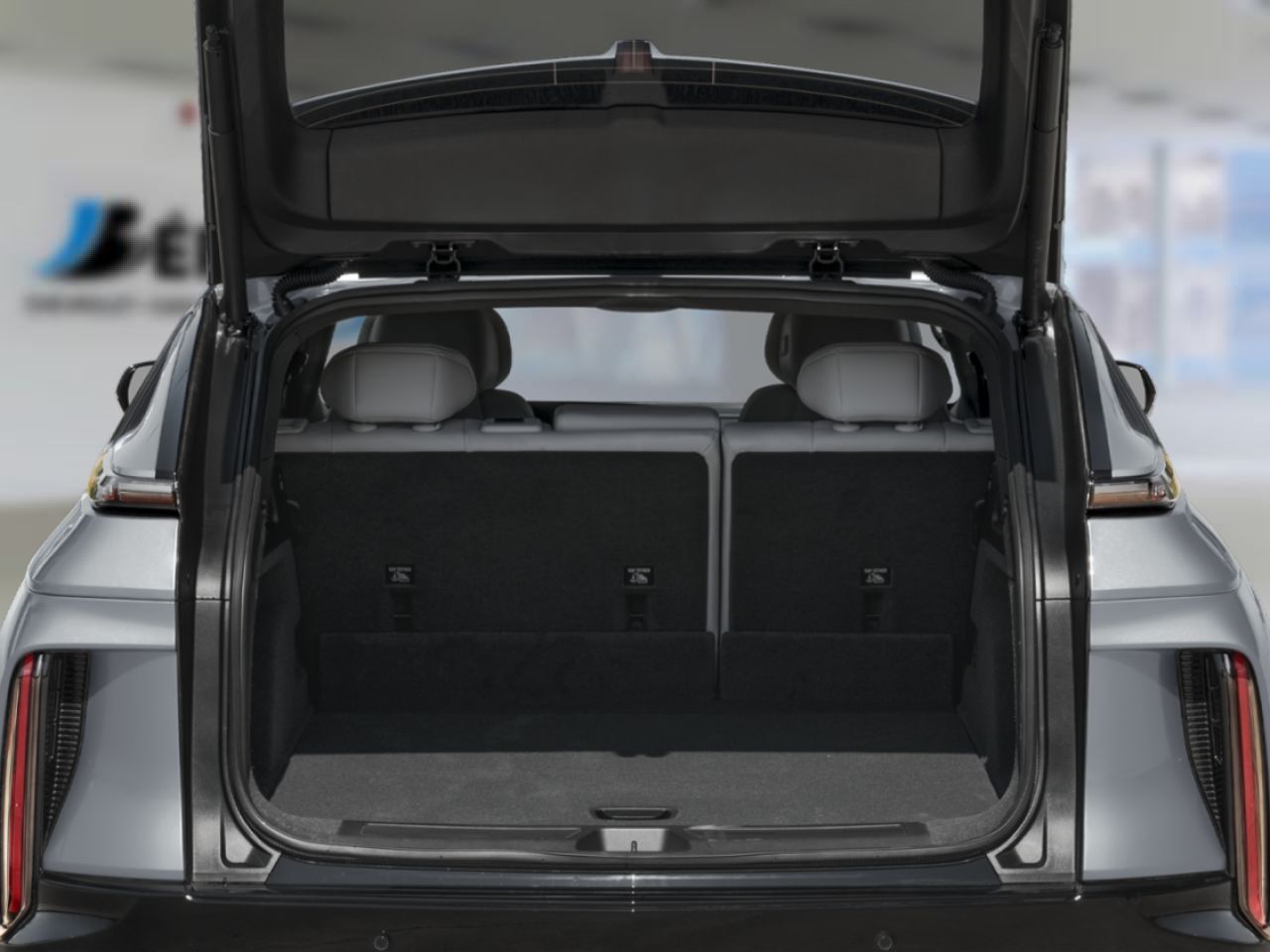 2026 CADILLAC LYRIQ LYRIQ ELECTRIC SPORT AWD (1SF) Nimbus Metallic Rivi&egrave;re-du-Loup - photo #9