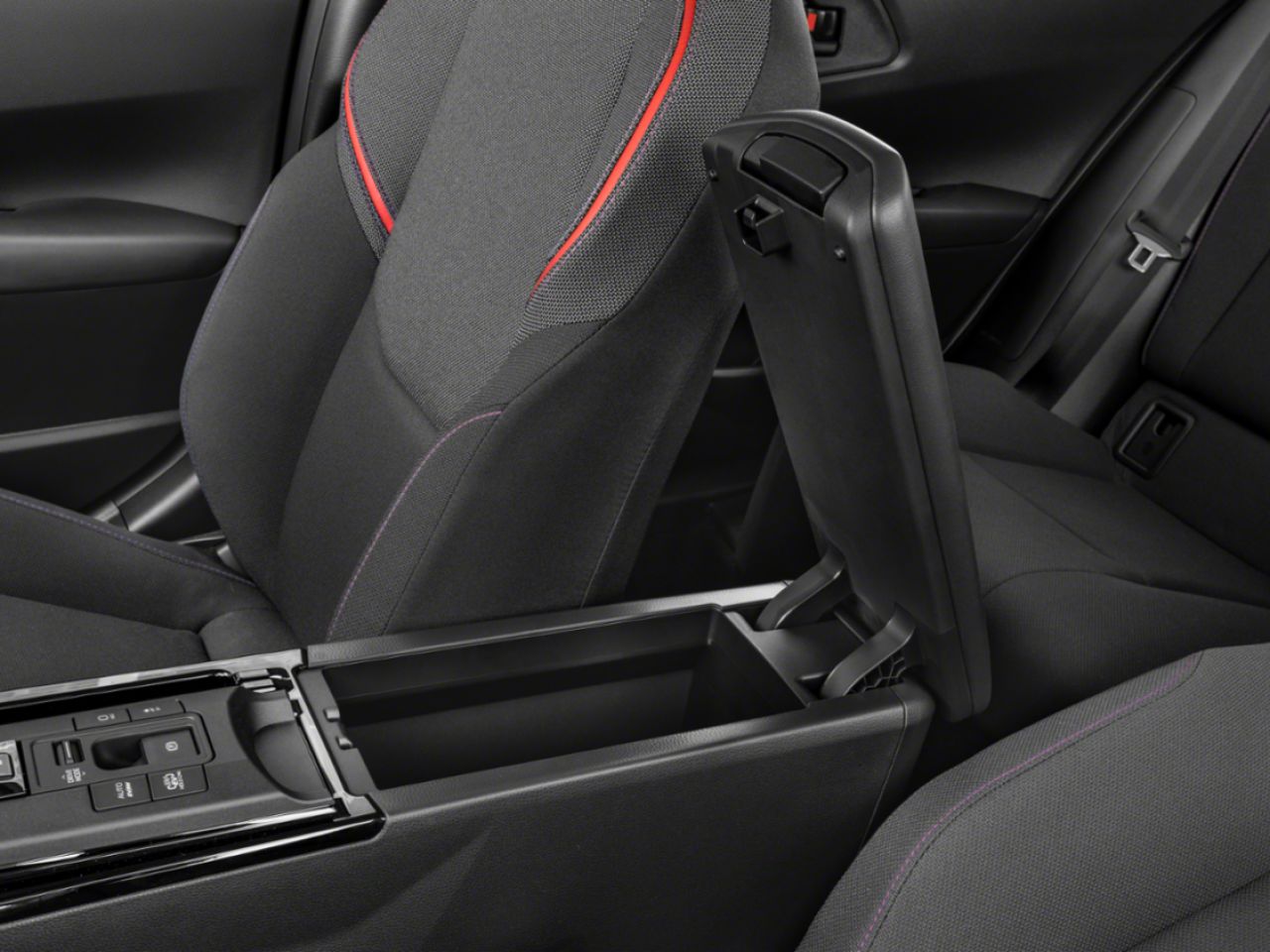 Toyota Prius hybride branchable SE bo&icirc;te de vitesses automatique 2026 Frisson glac&eacute; nacr&eacute; Val-d'Or - photo #6