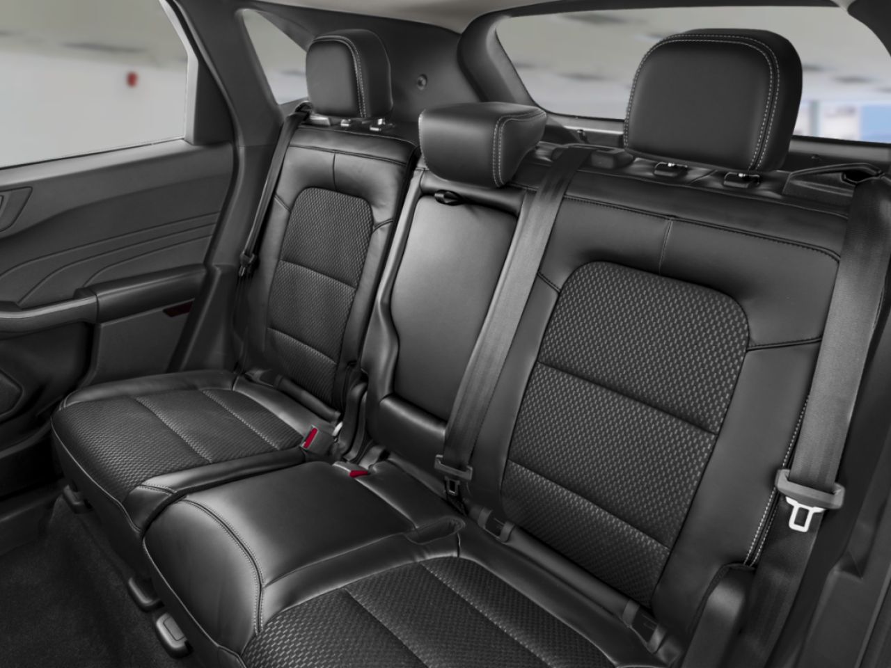 2024 Ford Escape Star White Metallic Tri-Coat Saint-Eustache - photo #10