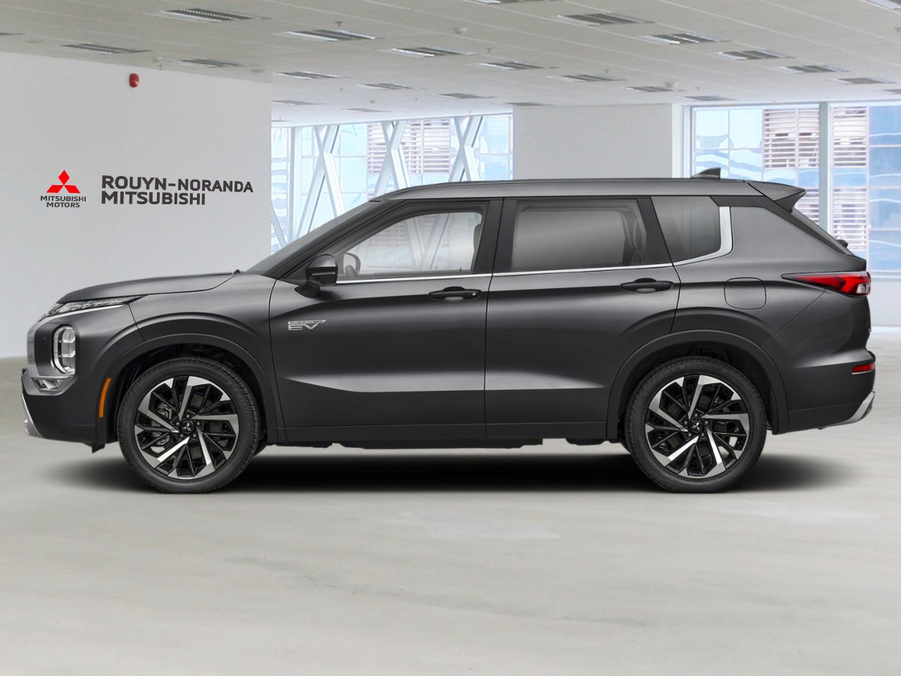 2025 Mitsubishi Outlander PHEV Outlander Plug-In Hybrid Labrador Black Rouyn-Noranda - photo #1