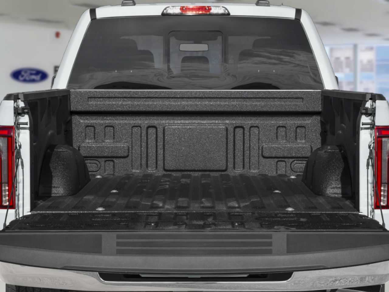 Ford F-150 2026 Noir agate m&eacute;tallis&eacute; Saint-Basile-le-Grand - photo #7