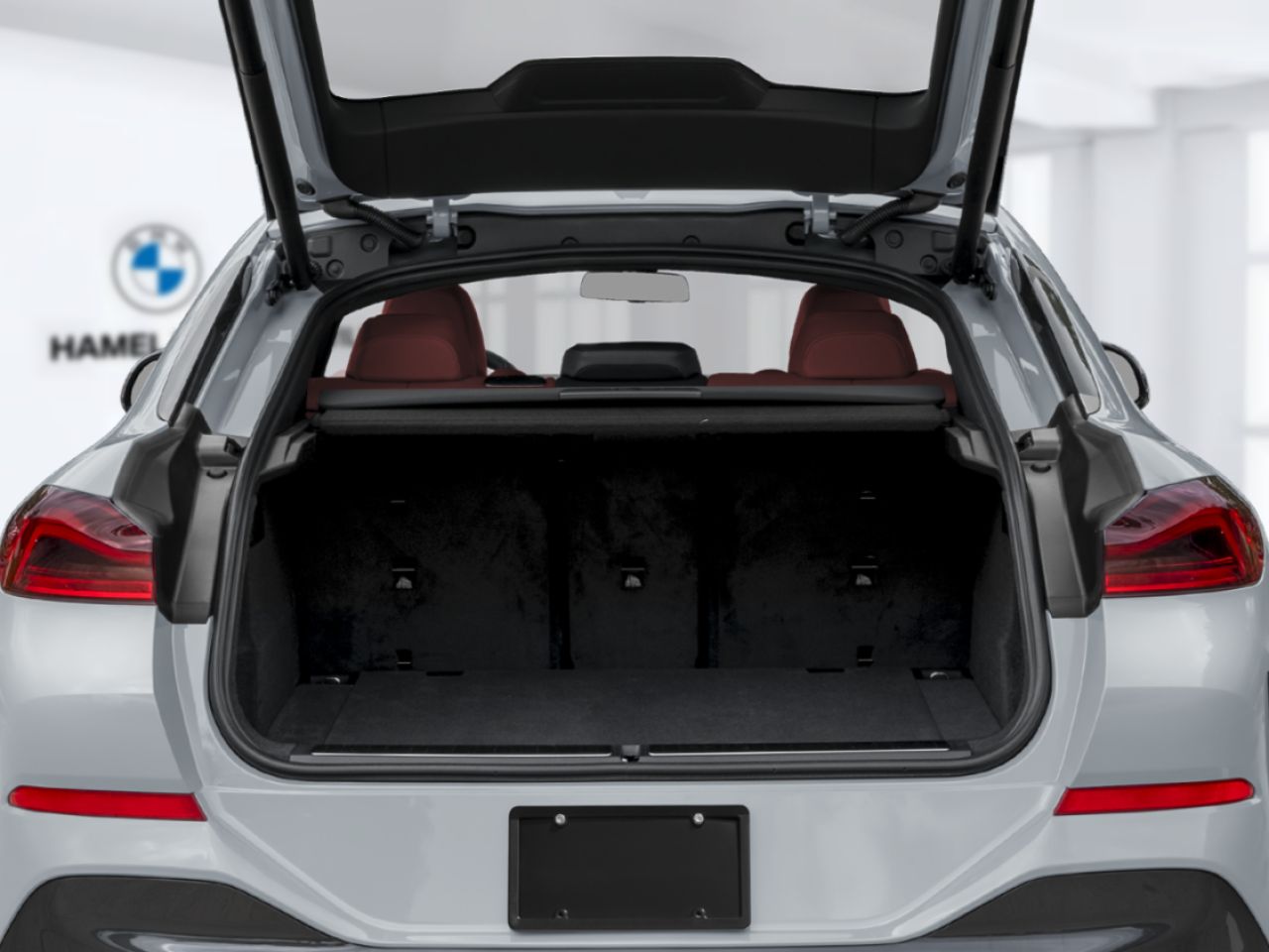 2027 BMW X6 xDrive40i Black Sapphire Metallic Blainville - photo #5