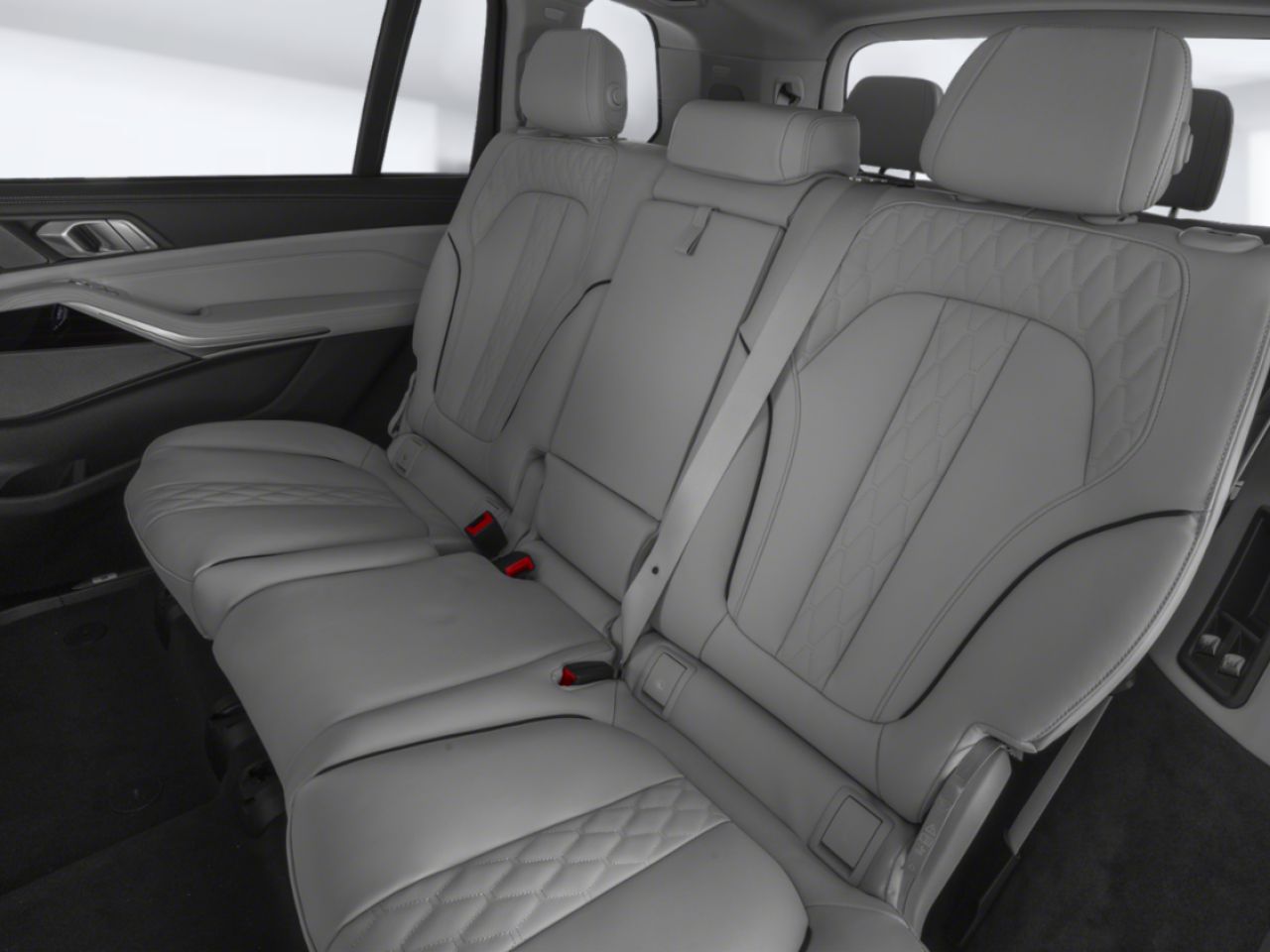 White 2027 BMW X7 SUV / Crossover All-Wheel Drive Automatic