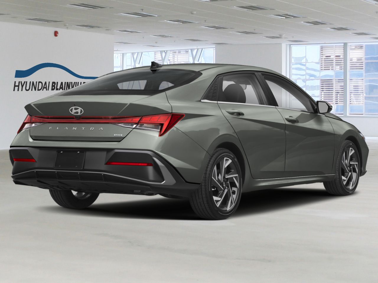 Hyundai Elantra hybride 2026 Gris amazonien Blainville - photo #2