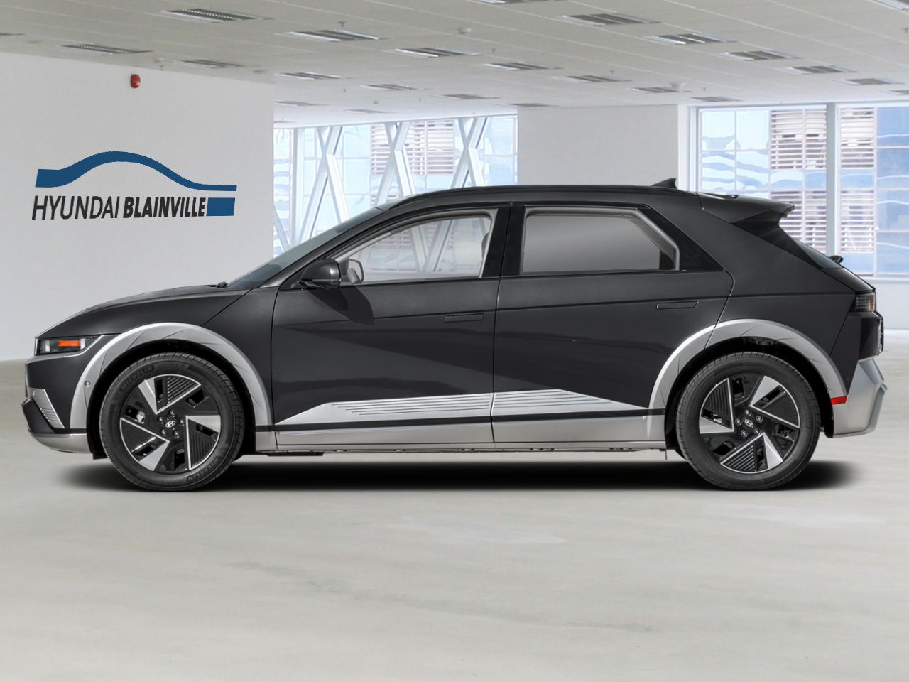 Hyundai IONIQ 5 2026 Noir abysse Blainville - photo #1