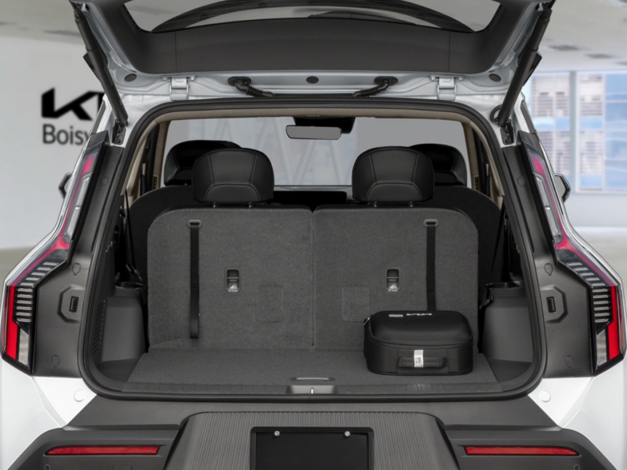 2026 Kia EV9 Snow White Pearl Blainville - photo #4