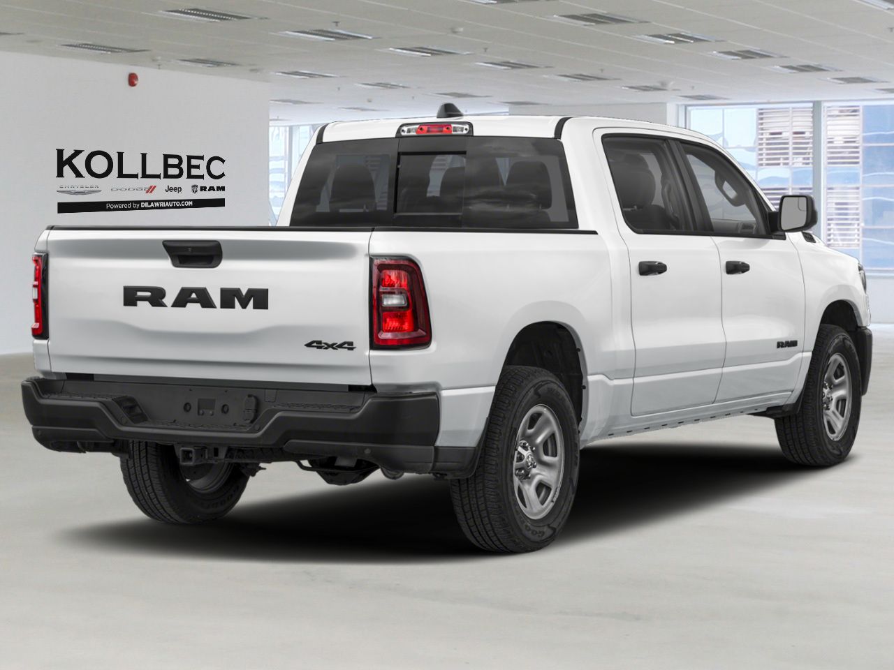 2026 RAM 1500 26720 | Express cabine d'&eacute;quipe 4x4 caisse de 5 pi 7 po Bright White Gatineau - photo #1
