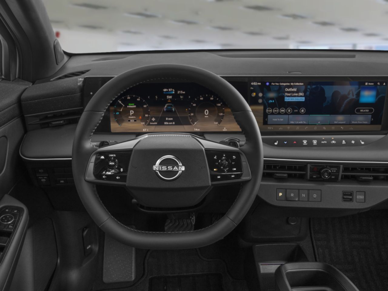 2026 Nissan LEAF Everest White Pearl Tricoat/Black Ste-Agathe des Monts - photo #4