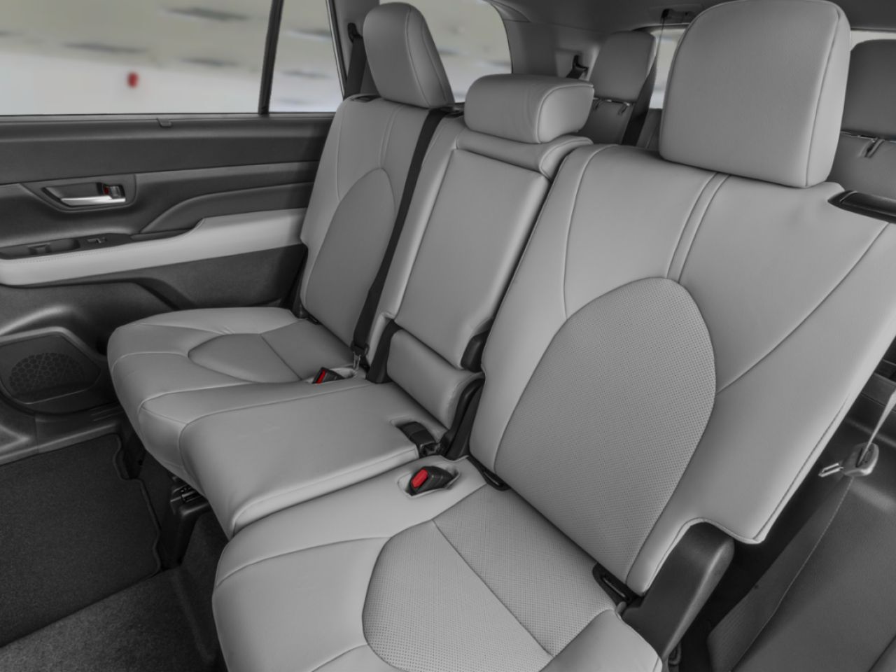 Toyota HIGHLANDER XLE TI 2026 Noir Sherbrooke - photo #7