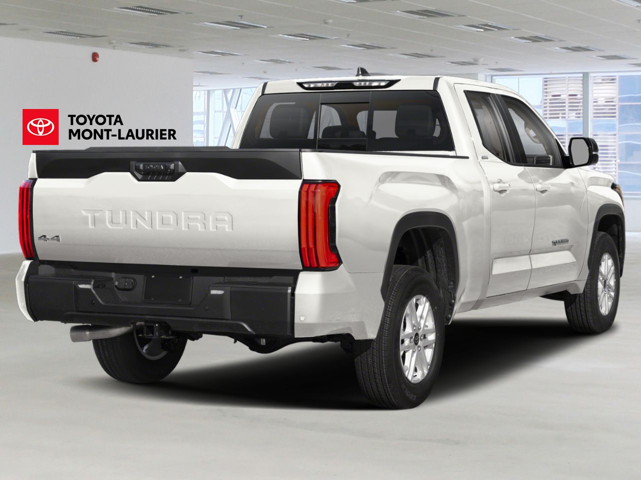 2026 Toyota Tundra White Mont-Laurier - photo #2