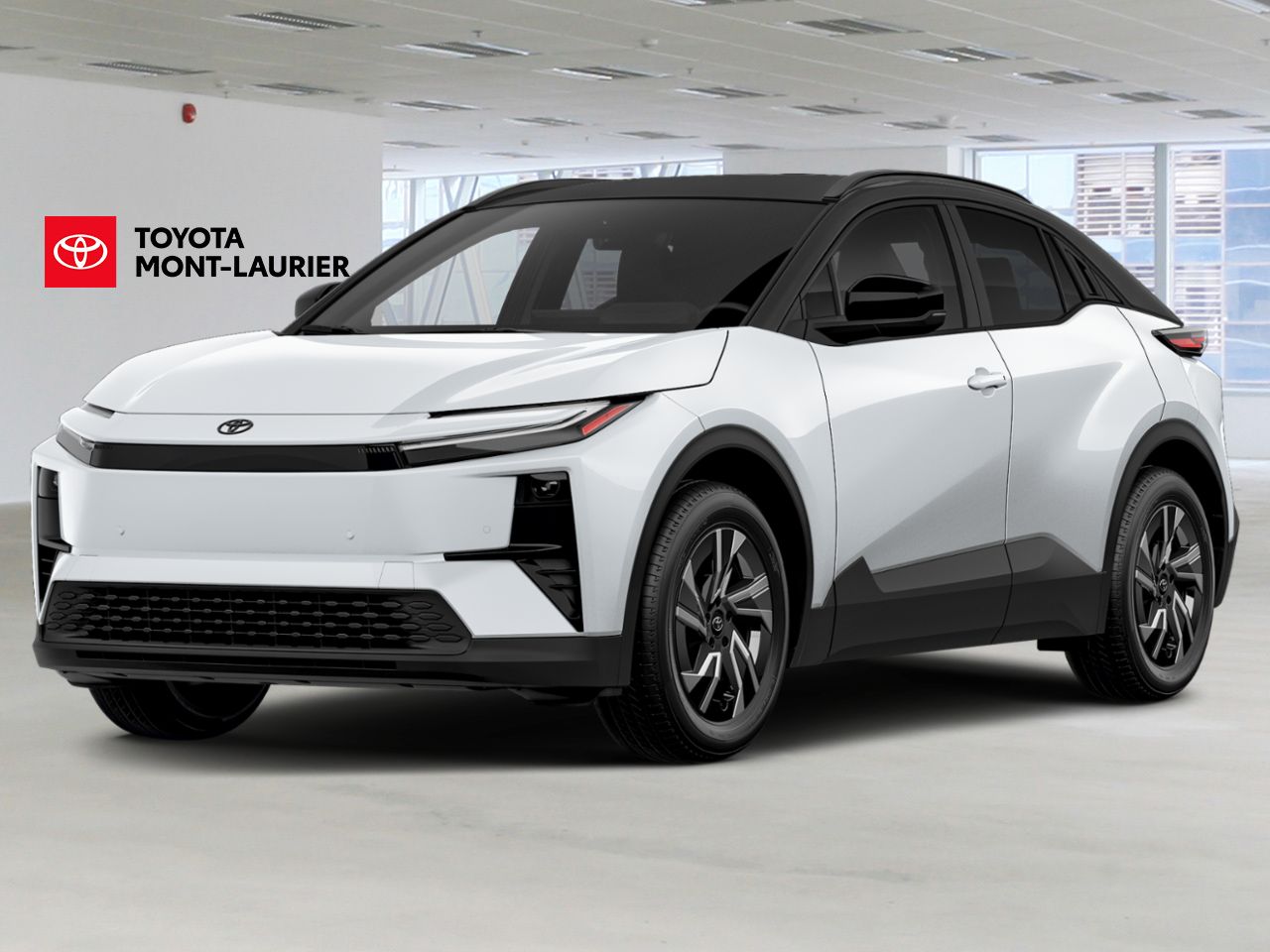 2026 Toyota C-HR Wind Chill Pearl w/Black Roof Mont-Laurier - photo #0