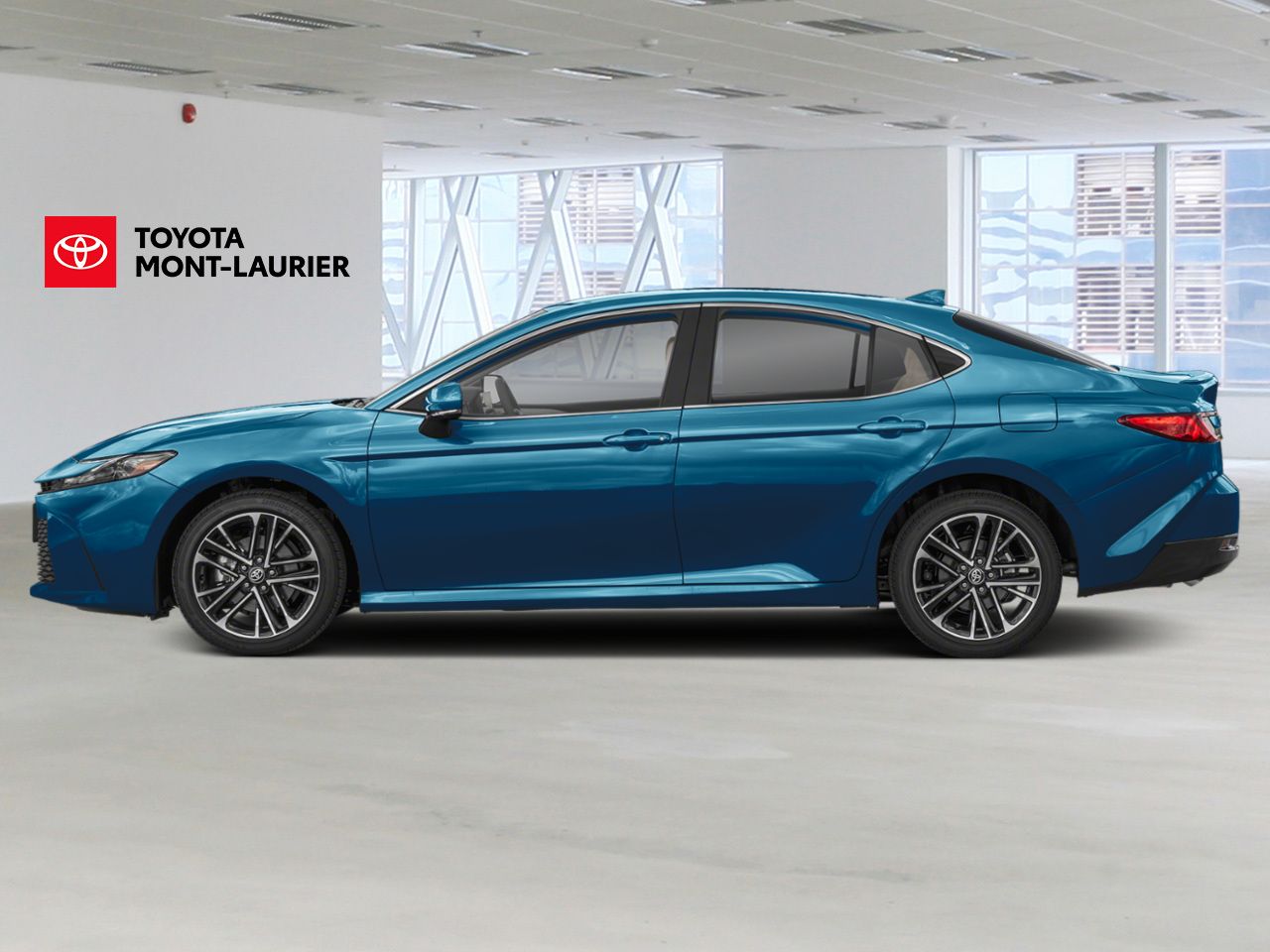 2026 Toyota Camry Ocean Gem Mont-Laurier - photo #2