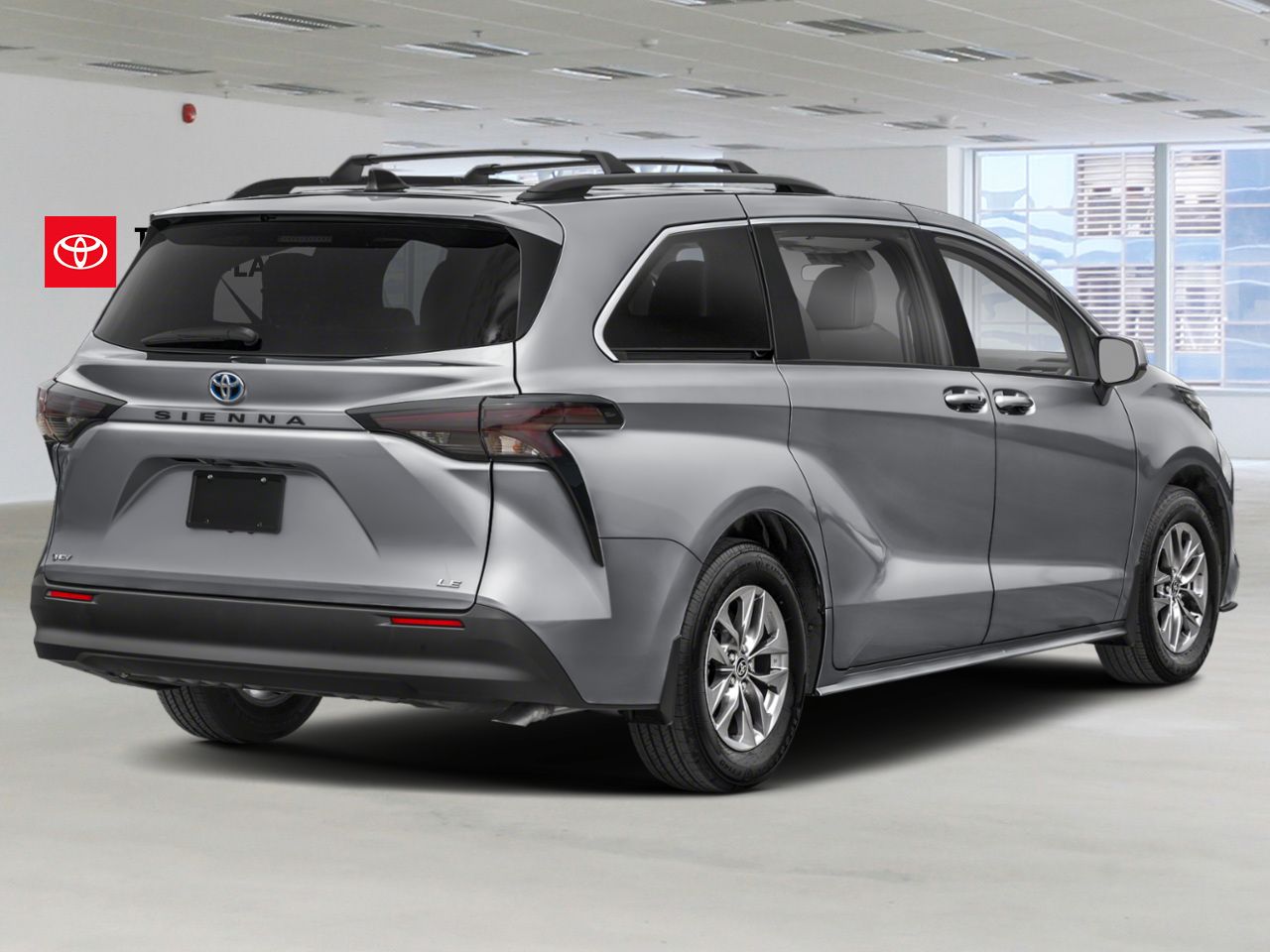 2026 Toyota Sienna Midnight Black Metallic Mont-Laurier - photo #1