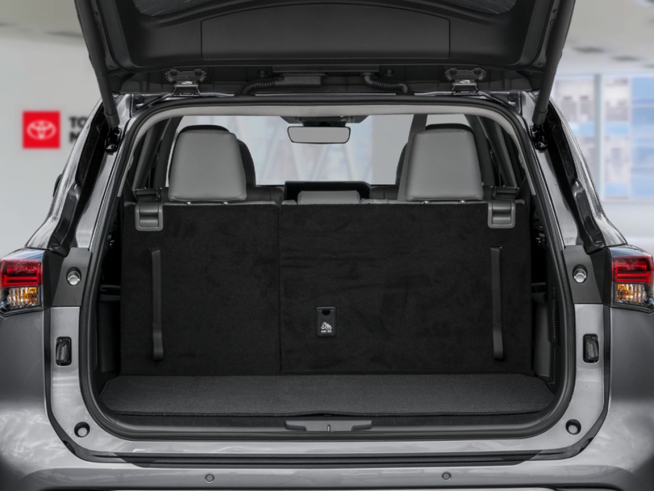 2026 Toyota Highlander Wind Chill Pearl Mont-Laurier - photo #8